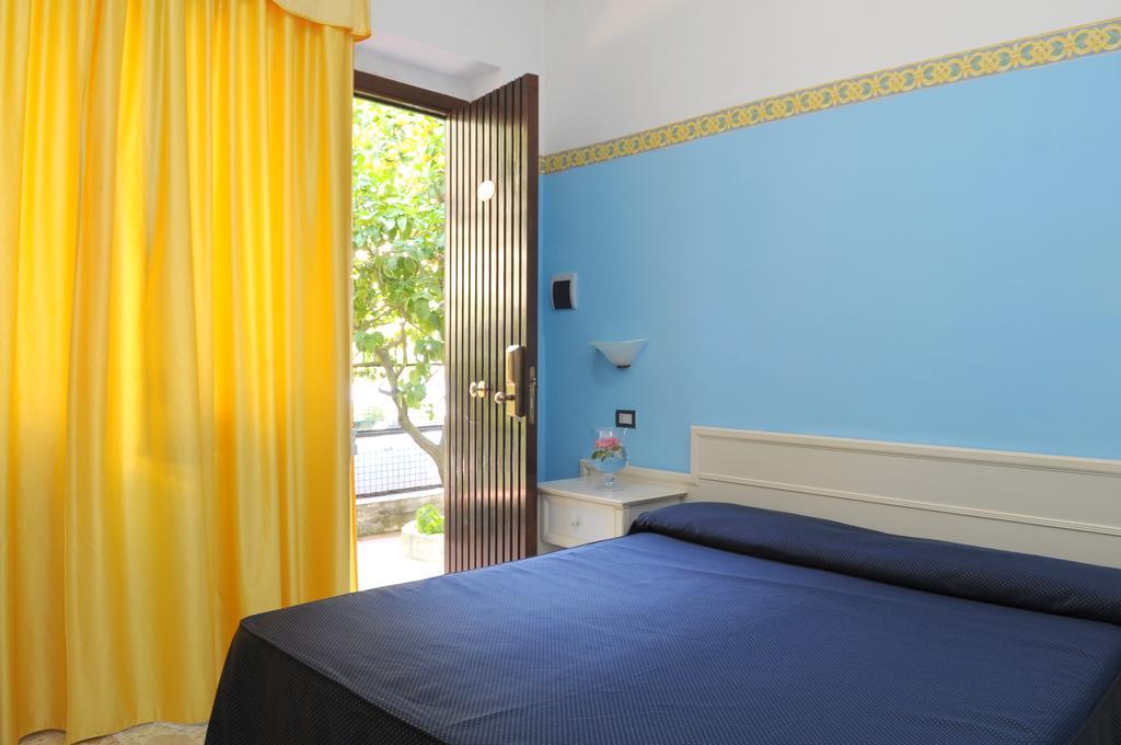Hotel La Sorgente Hs Paestum Exteriér fotografie